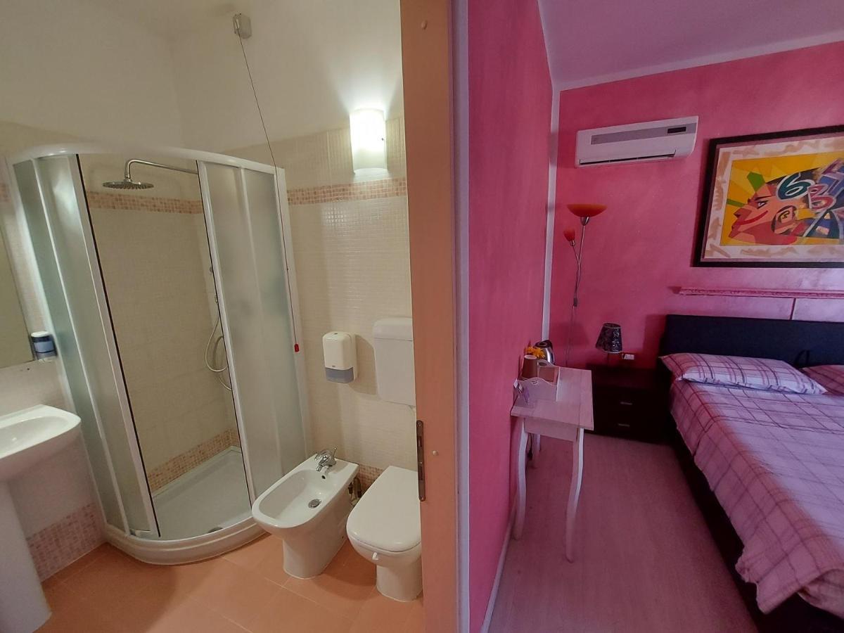 B&B Desenzano Дезенцано-дель-Гарда Екстер'єр фото