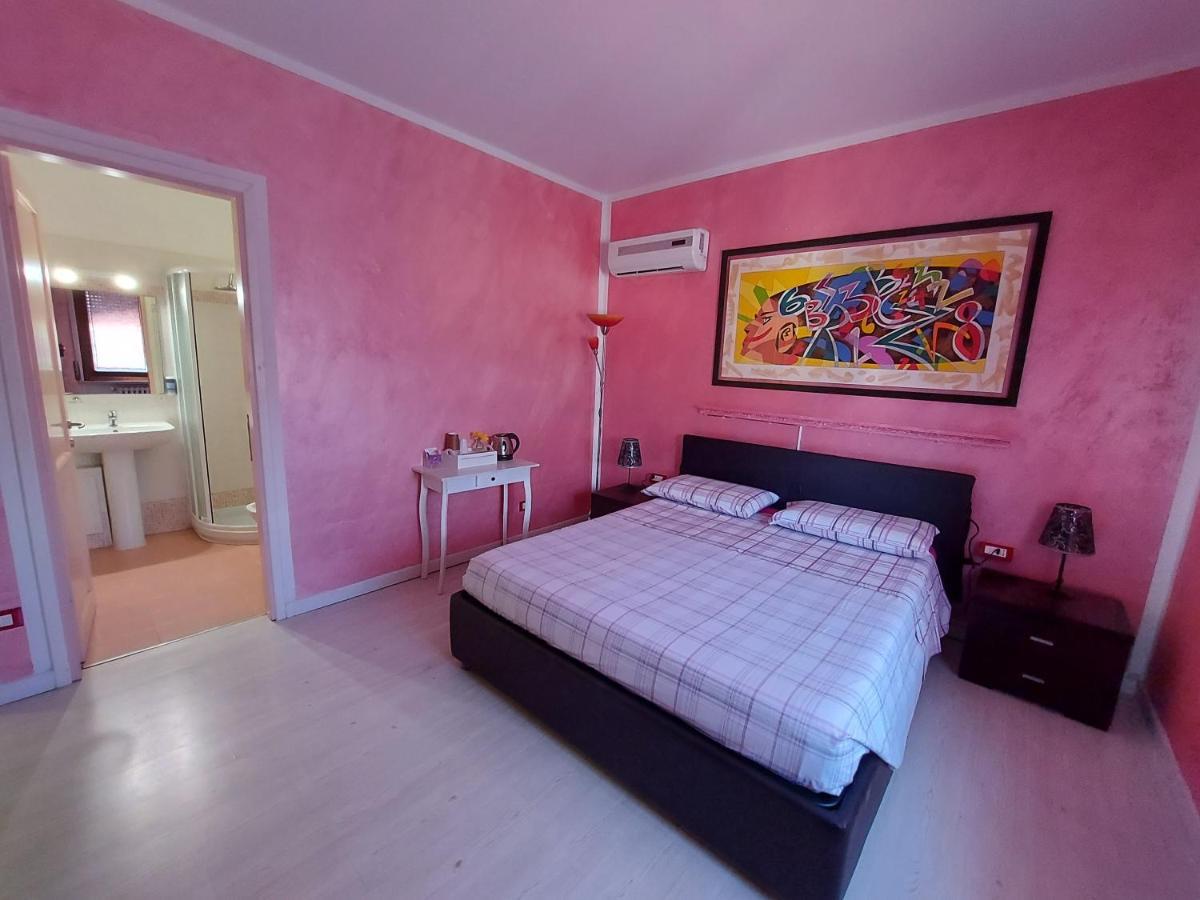 B&B Desenzano Дезенцано-дель-Гарда Екстер'єр фото