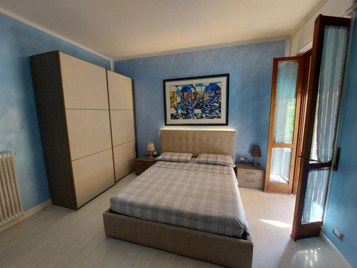 B&B Desenzano Дезенцано-дель-Гарда Екстер'єр фото
