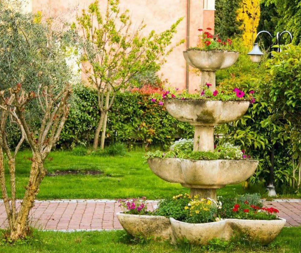 B&B Desenzano Дезенцано-дель-Гарда Екстер'єр фото